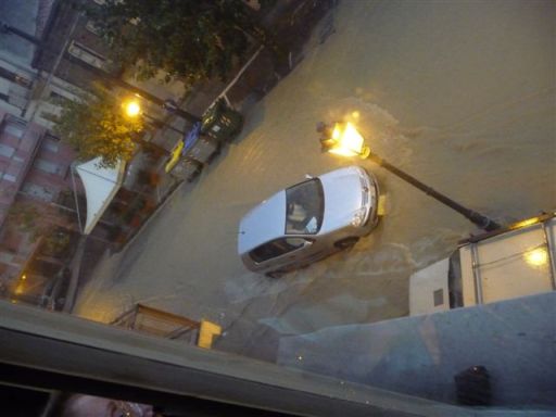 via Umberto I allagata