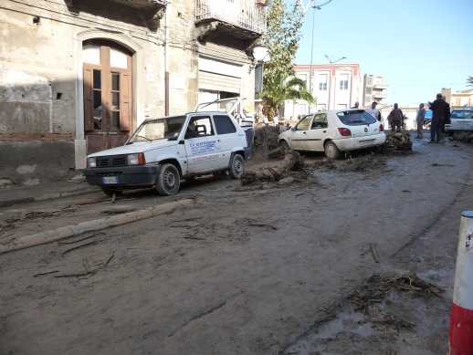 via Giovanni Spagnolo,parzialmente ripulita